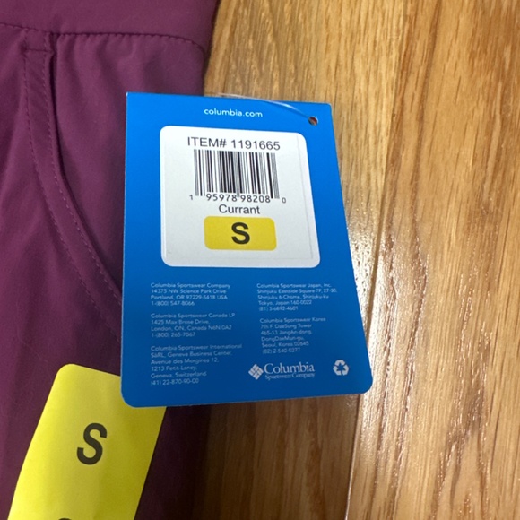 Columbia skort with drawstring sides - Picture 8 of 9